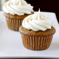 Pumpkin Cupcakes with Maple Cream Cheese Frostin
