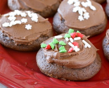 Frosted Chocolate Cupcake Tops