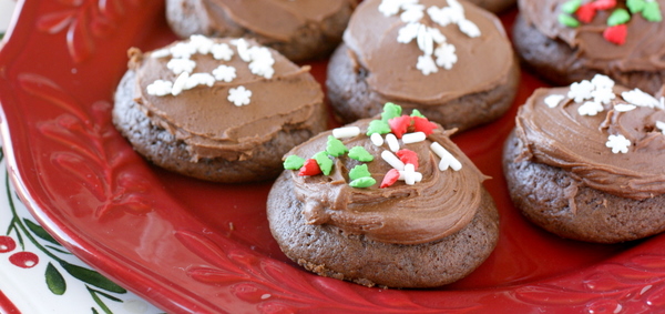 Frosted Chocolate Cupcake Tops