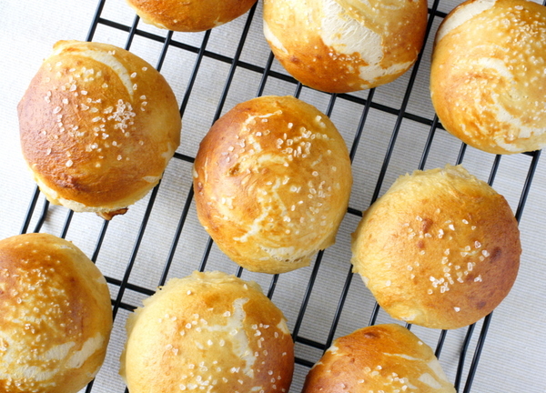 Pretzel Rolls