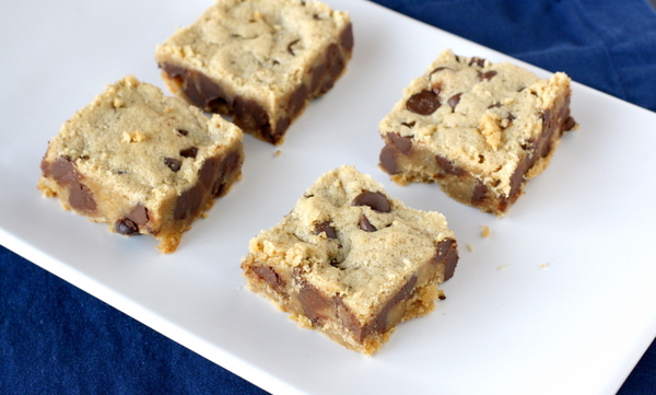 Chewy Peanut Butter Brownies