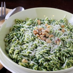 Pasta with Kale and Walnut Pesto