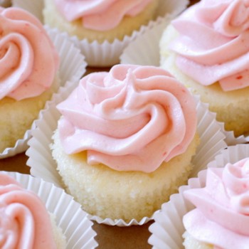 Strawberry Lemonade Cupcakes