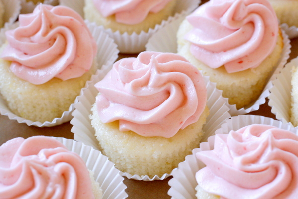 Pink Lemonade Cupcakes