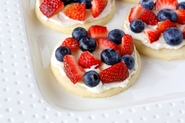 Mini Fruit Pizzas