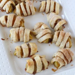 Apple Pie Bites