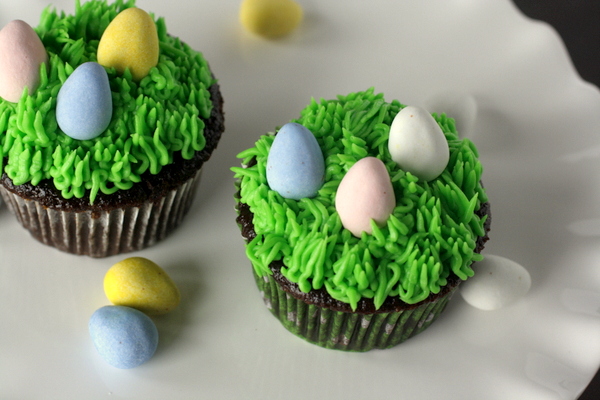 Easter Egg Cupcakes