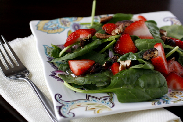 Fresh Strawberry Spinach Salad