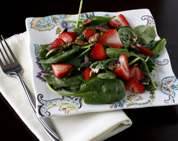 Fresh Strawberry Spinach Salad