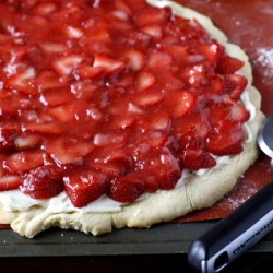 Strawberry Pizza