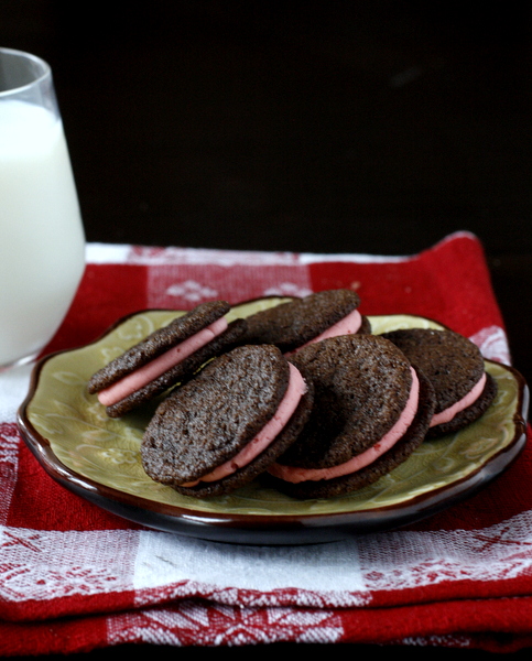 Homemade Peppermint Oreos