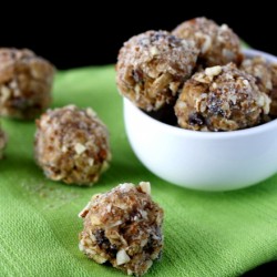 Peanut Butter Granola Bites