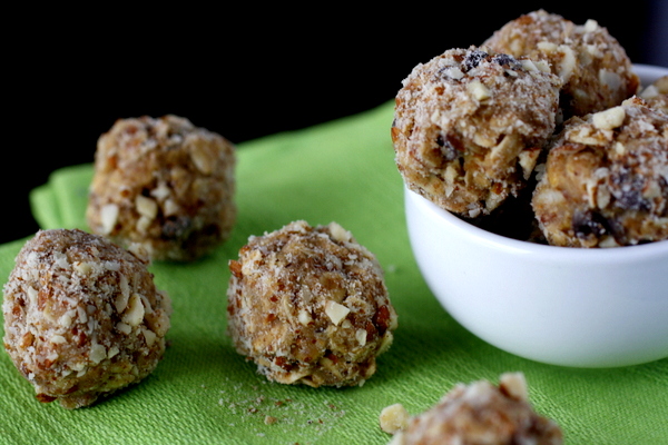 Peanut Butter Granola Bites