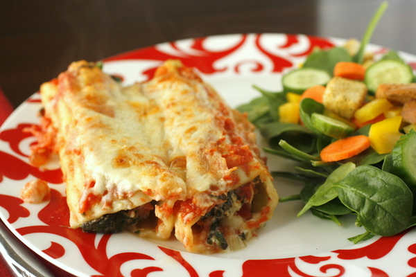 Creamy Spinach and Ricotta Manicotti