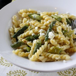 Pasta with Asparagus and Feta Cheese