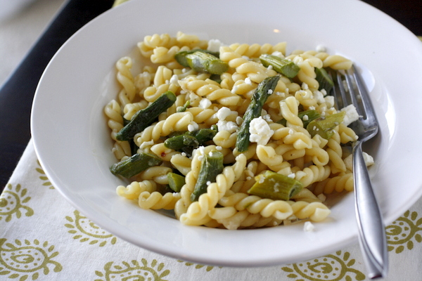 Pasta with Asparagus and Feta Cheese