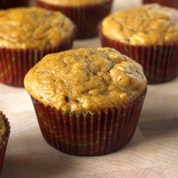 Whole Wheat Pumpkin Oat Muffins