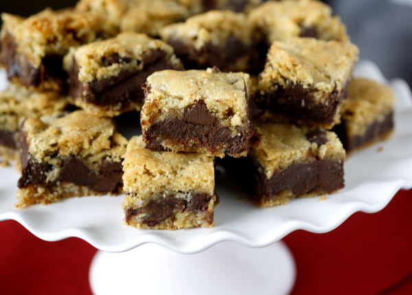 Gooey Chocolate Chip Sandwich Bars