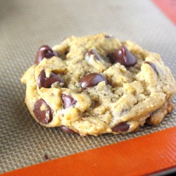 Pumpkin Spice Chocolate Chip Cookies