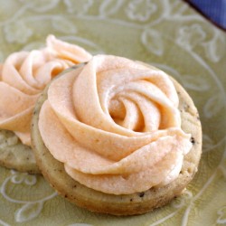 Vanilla Bean Shortbread Cookies with Orange Buttercream