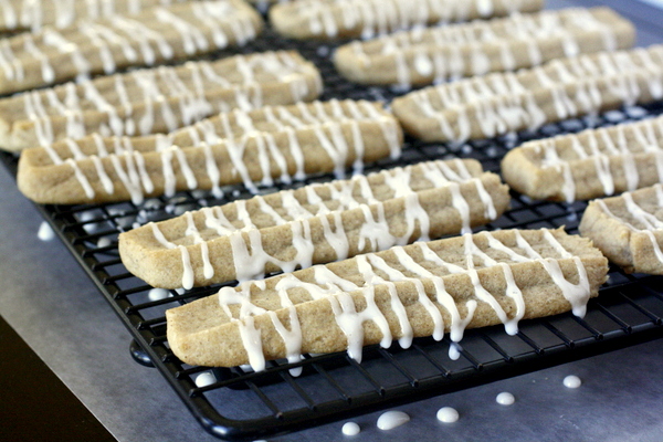 Cinnamon Cookie Sticks