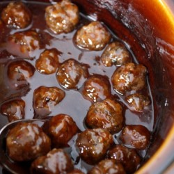 Crock Pot Grape Jelly Meatballs