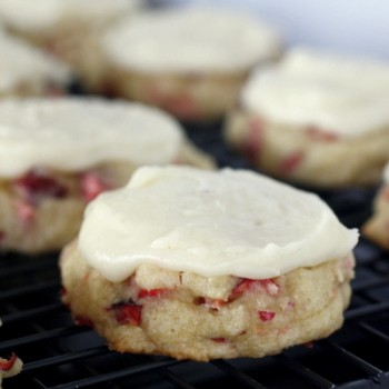 Frosted Cranberry Cookies
