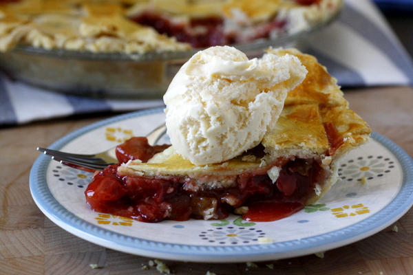 Strawberry Rhubarb Pie