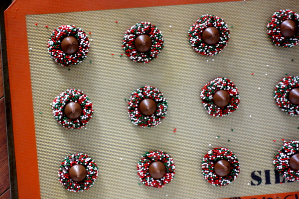 Christmas Kiss Cookies