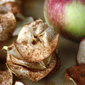 Healthy Baked Apple Chips