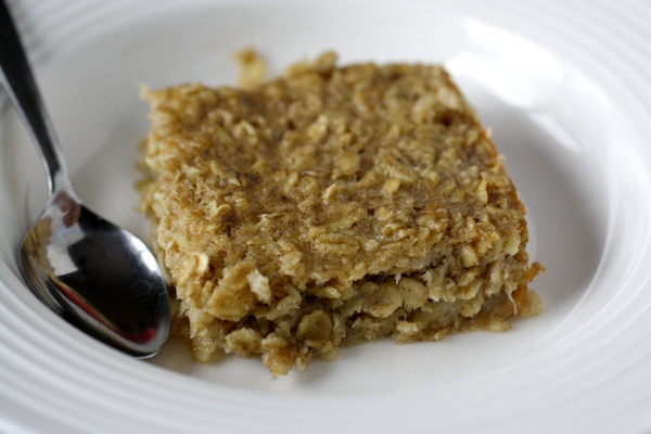 Banana Bread Baked Oatmeal