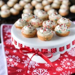 Christmas Sprinkle Cookie Cups